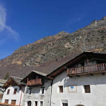 Ca Ad Me Pare Alloggio Con Terrazza Panoramica 몬체니시오 외부 사진