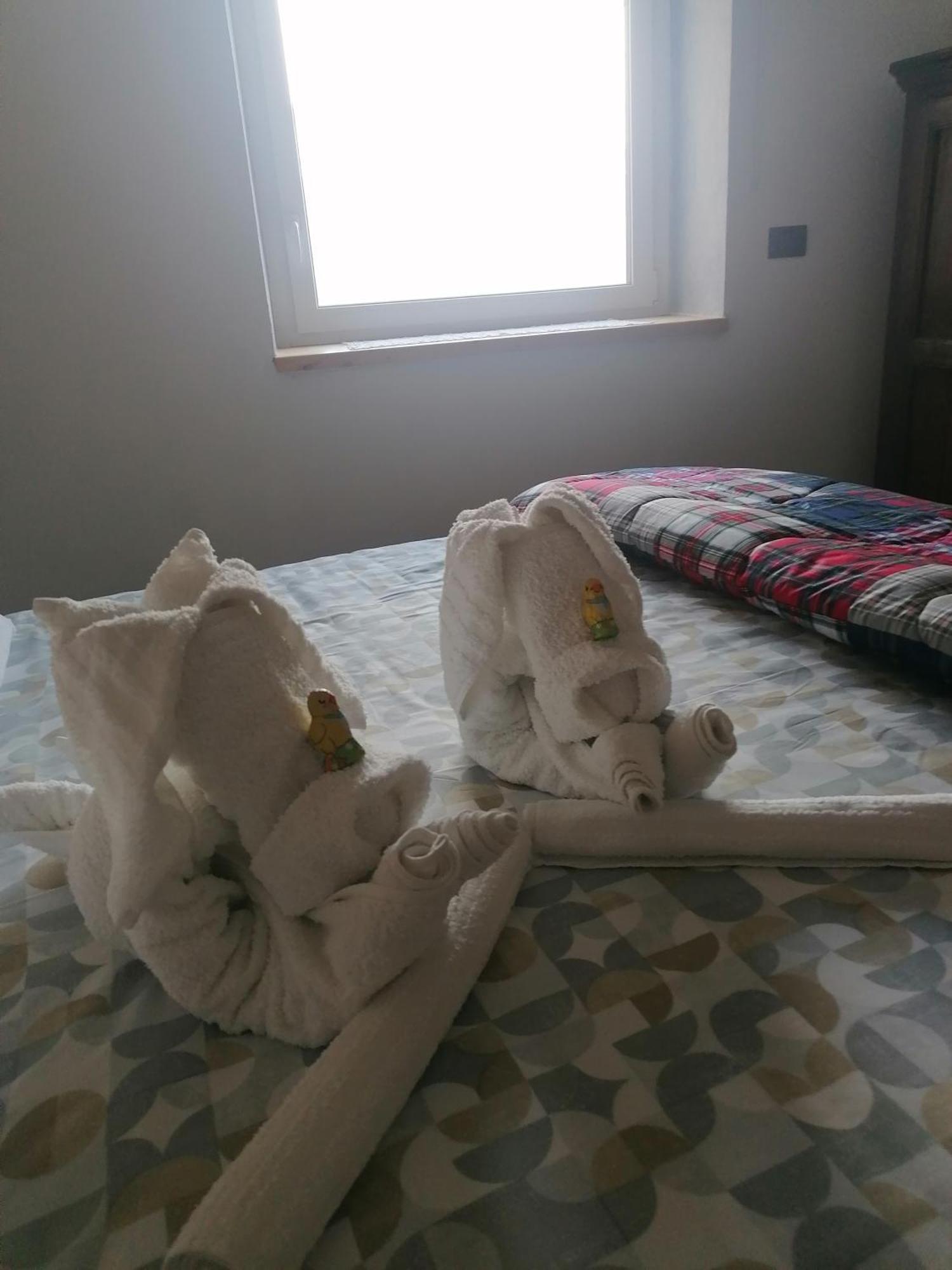 Ca Ad Me Pare Alloggio Con Terrazza Panoramica 몬체니시오 외부 사진