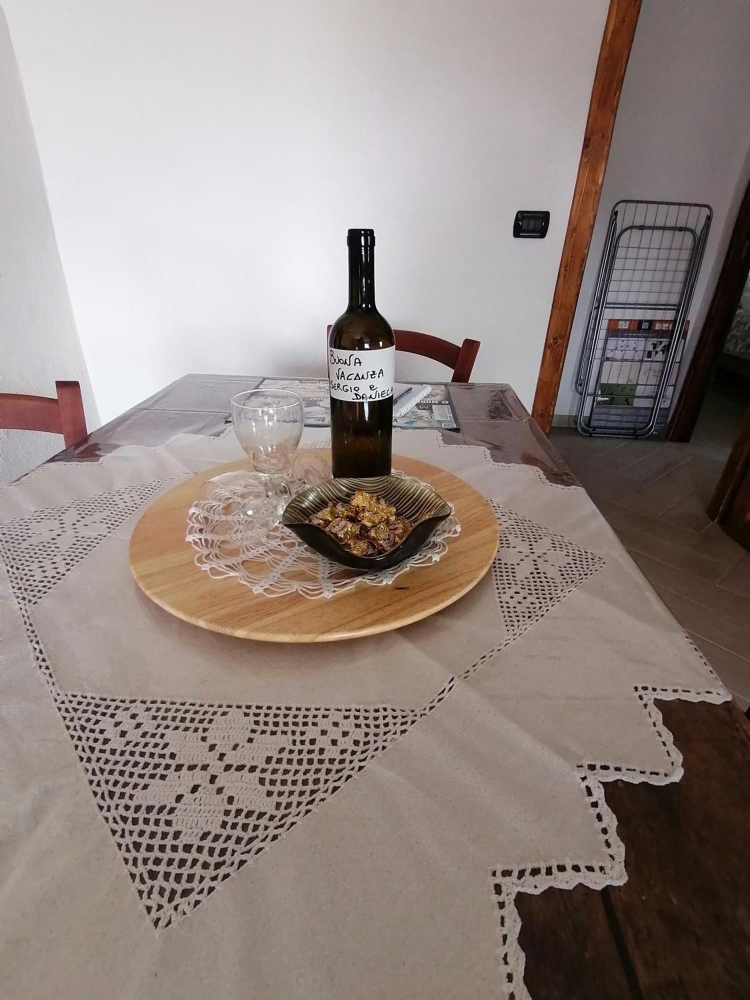 Ca Ad Me Pare Alloggio Con Terrazza Panoramica 몬체니시오 외부 사진
