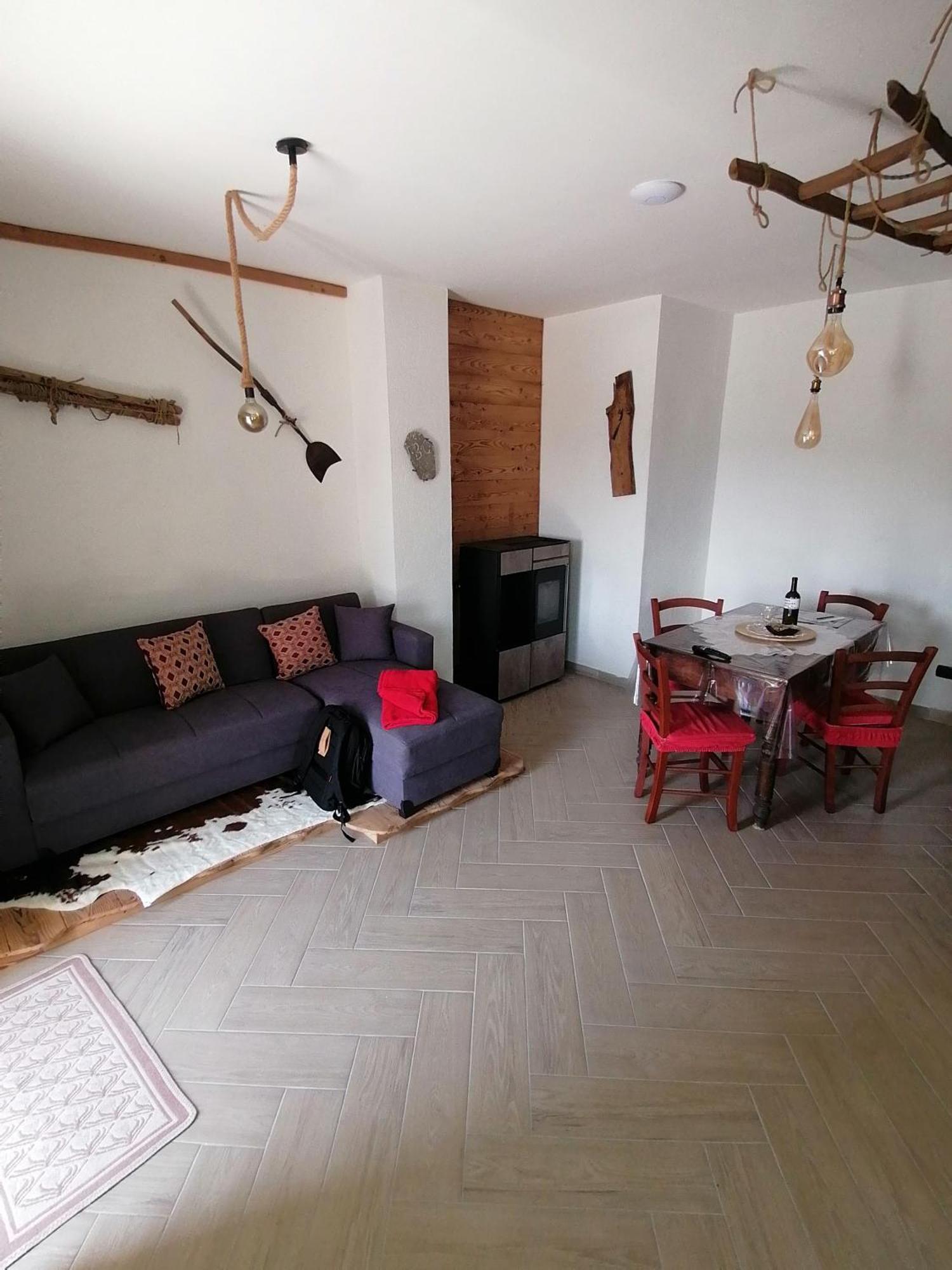 Ca Ad Me Pare Alloggio Con Terrazza Panoramica 몬체니시오 외부 사진