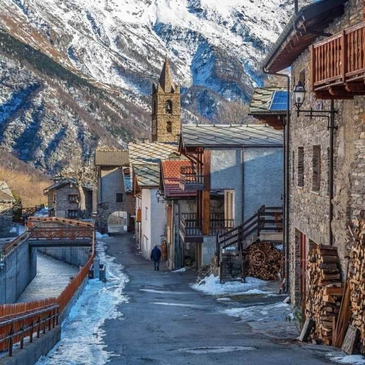 Ca Ad Me Pare Alloggio Con Terrazza Panoramica 몬체니시오 외부 사진